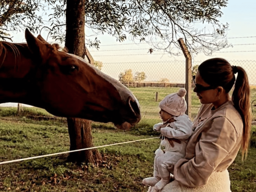 La increíble crianza de Barby Franco rodeada de animales: la conexión especial de Sarah con perros y caballos