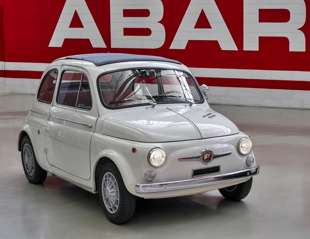 El legado de Carlo Abarth: Sesenta años del “pequeño, pero malvado” Fiat Abarth 595