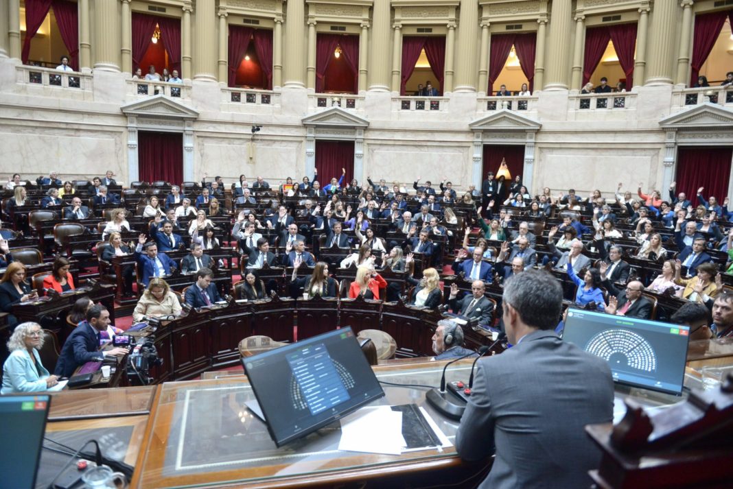 ¡La Ley Ómnibus se trata en Diputados! Descubre todos los detalles aquí