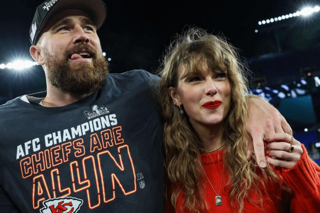 El romántico festejo de Taylor Swift y Travis Kelce tras el triunfo de los Kansas City Chiefs en el Super Bowl