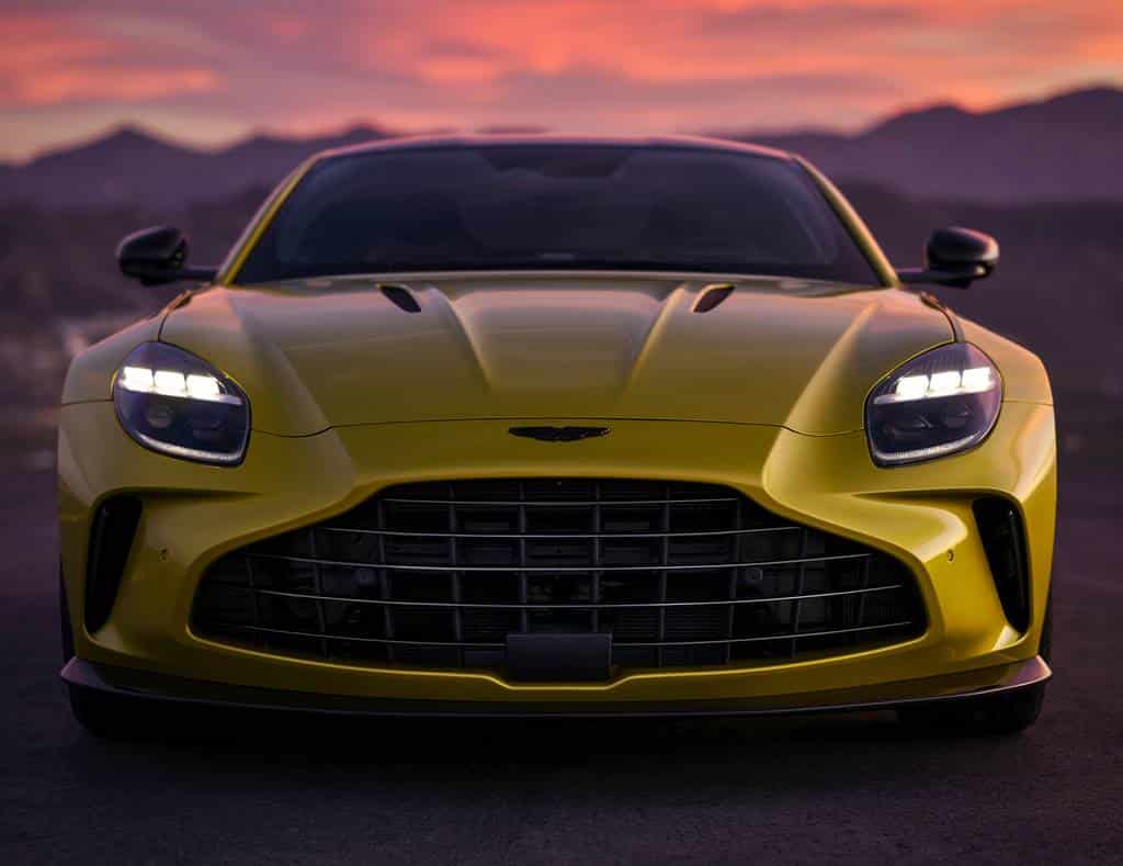 ¡Descubre el nuevo Aston Martin Vantage y su renovado diseño!