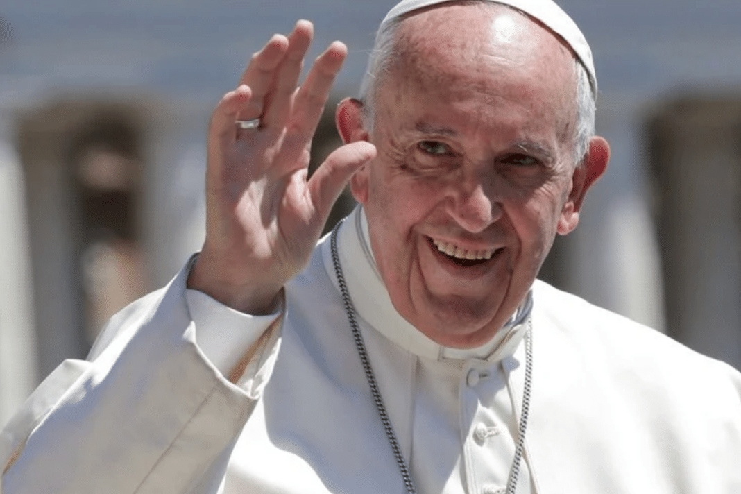 El Papa Francisco revela detalles íntimos en su biografía: ¡Descubre qué día sale a la venta!