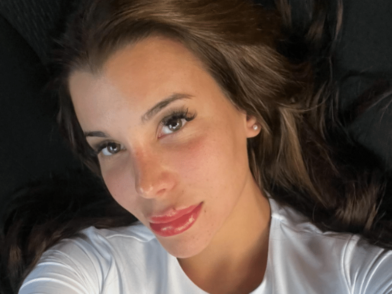 ¡Escándalo! Charlotte Caniggia revela las fotos de su operación sin consentimiento