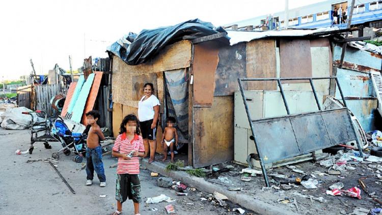 ¡Impactante! La pobreza entre niñes y adolescentes se acerca al 70%