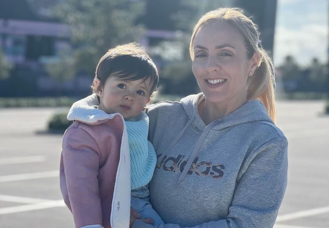 ¡Increíble! La hija de Cora Debarbieri da sus primeros pasos y sorprende a todos