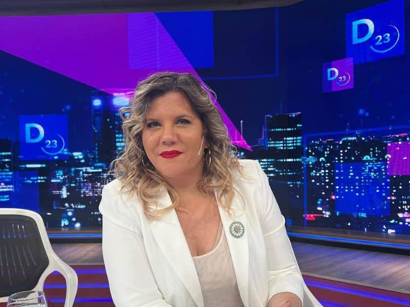 ¡Descubre por qué Dominique Metzger sortea su ropa en Instagram!