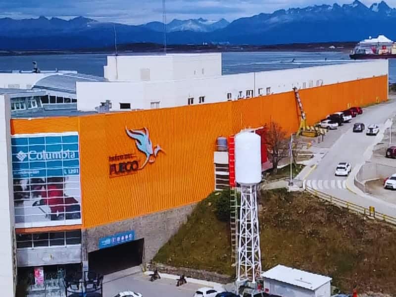 Descubre Paseo del Fuego, el shopping más austral del mundo