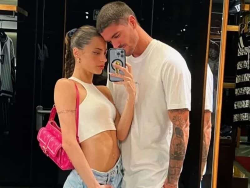 El encuentro secreto entre Tini Stoessel y Rodrigo De Paul en la boda de Oriana Sabatini y Paulo Dybala