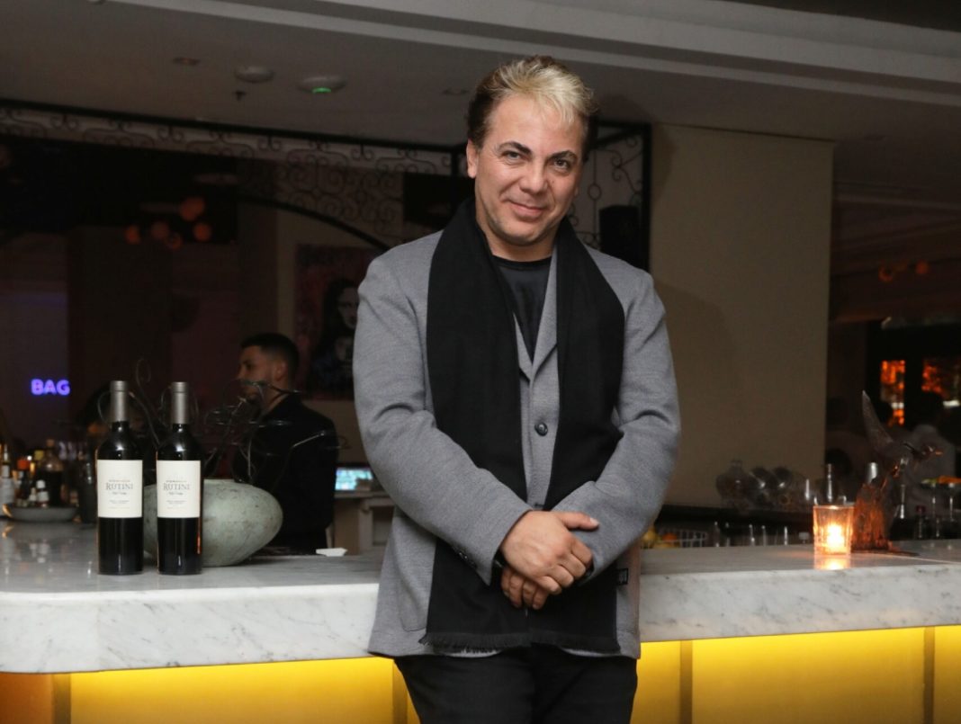 La sorprendente vida de Cristian Castro en Buenos Aires