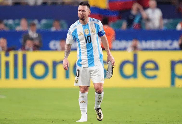 ¡Impactante! Así luce el tobillo de Lionel Messi tras la final de la Copa América