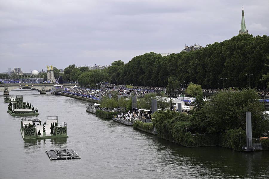 ¡Impactante! El triatlón se pospone por la contaminación del río Sena