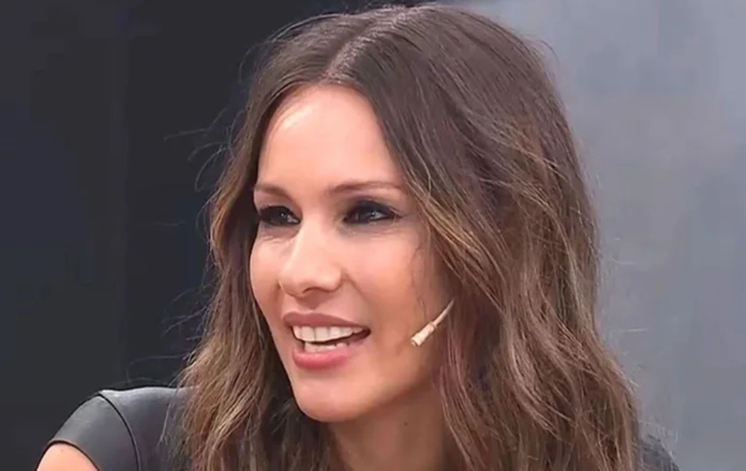 La Respuesta Contundente de Pampita: Cuando la Moda se Encuentra con la Tradición