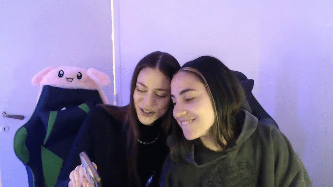 Lucía Maidana y Olivia Wald: Una Historia de Amor Revelada a Través de las Redes