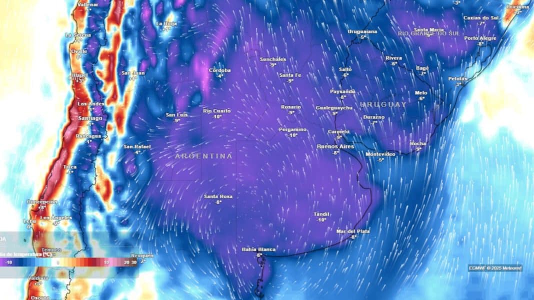 Alerta Naranja y Lluvias Intensas: Cómo Afectará el Frente Frío a Cada Región de Argentina