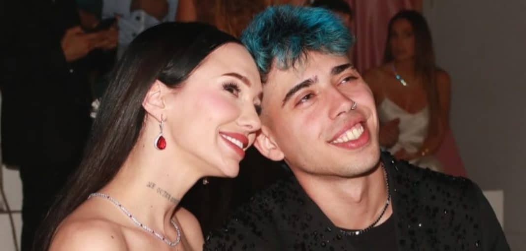 El Tatuaje Sentimental de La Joaqui: Un Homenaje a su Amor con Luck Ra