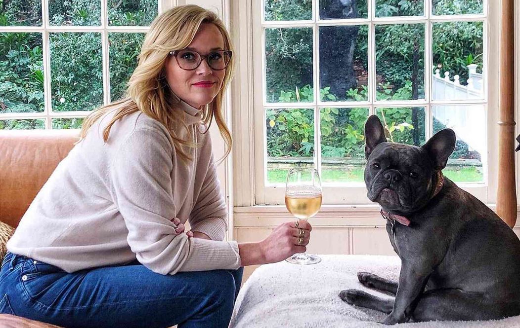 La Increíble Granja de Reese Witherspoon: Cómo los Animales Enriquecen su Vida