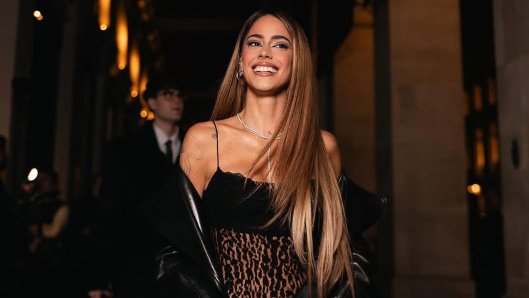 Tini Stoessel: La Reina de la Moda Parisina y su Reinvención de la Sastrería