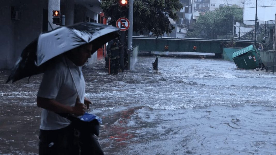 Alerta Meteorológica: Provincias Afectadas y Medidas de Seguridad
