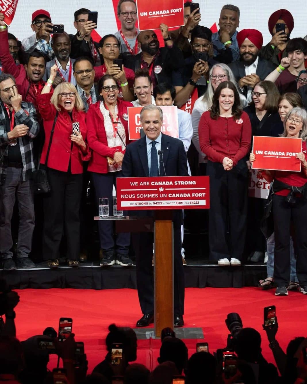 El Sorprendente Triunfo del Establishment Canadiense: Una Lección en Resiliencia Política