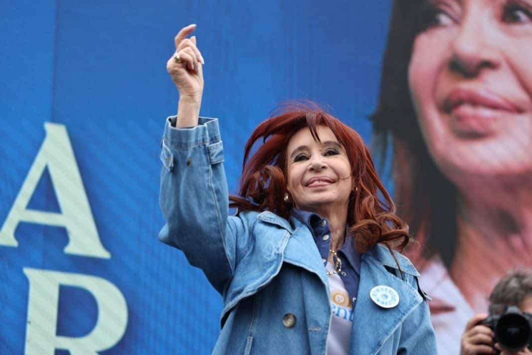 La Batalla Electoral de CFK: Cómo Polarizar con Milei sin Nacionalizar una Derrota