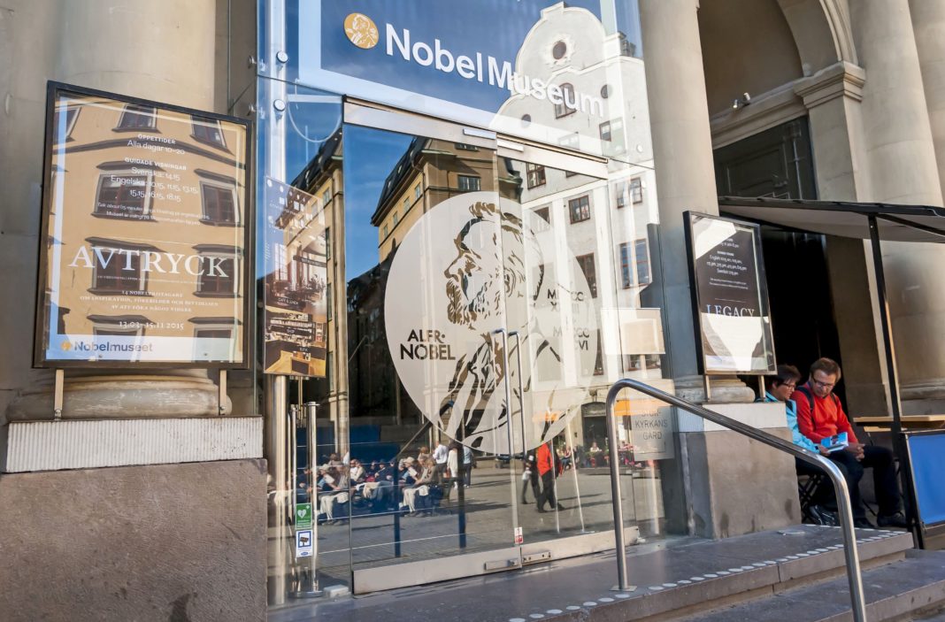 La Ciencia: Un Esfuerzo Colaborativo que los Premios Nobel Ignoran