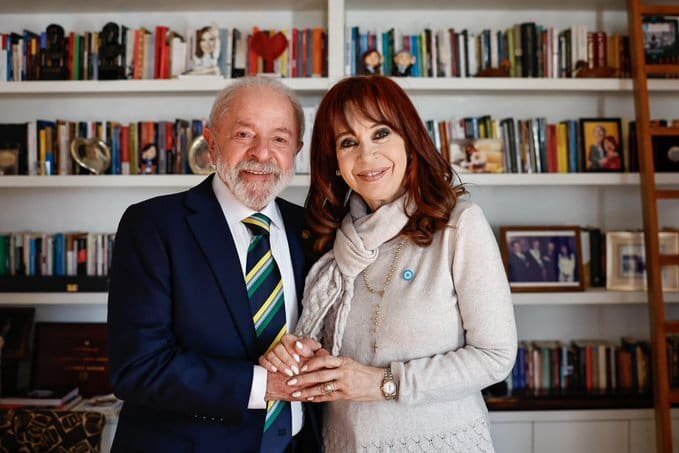 Lula y Cristina Kirchner: Un Encuentro Histórico en Tiempos Turbulentos